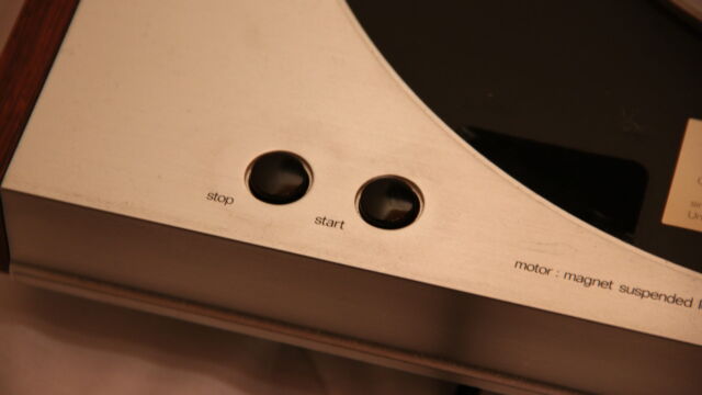 Luxman PD-441 start stop buttons